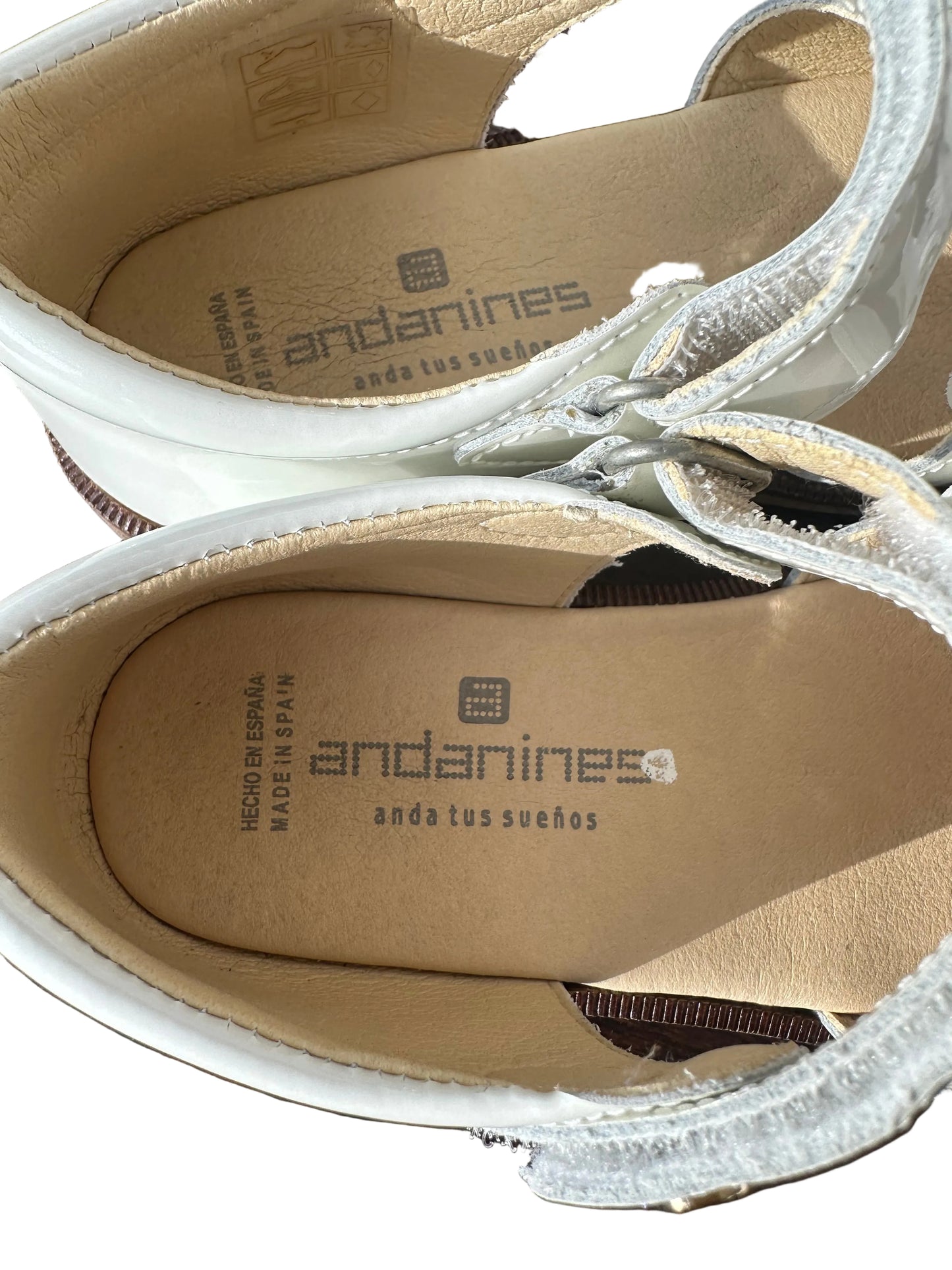 ANDANINES
Floral sandals