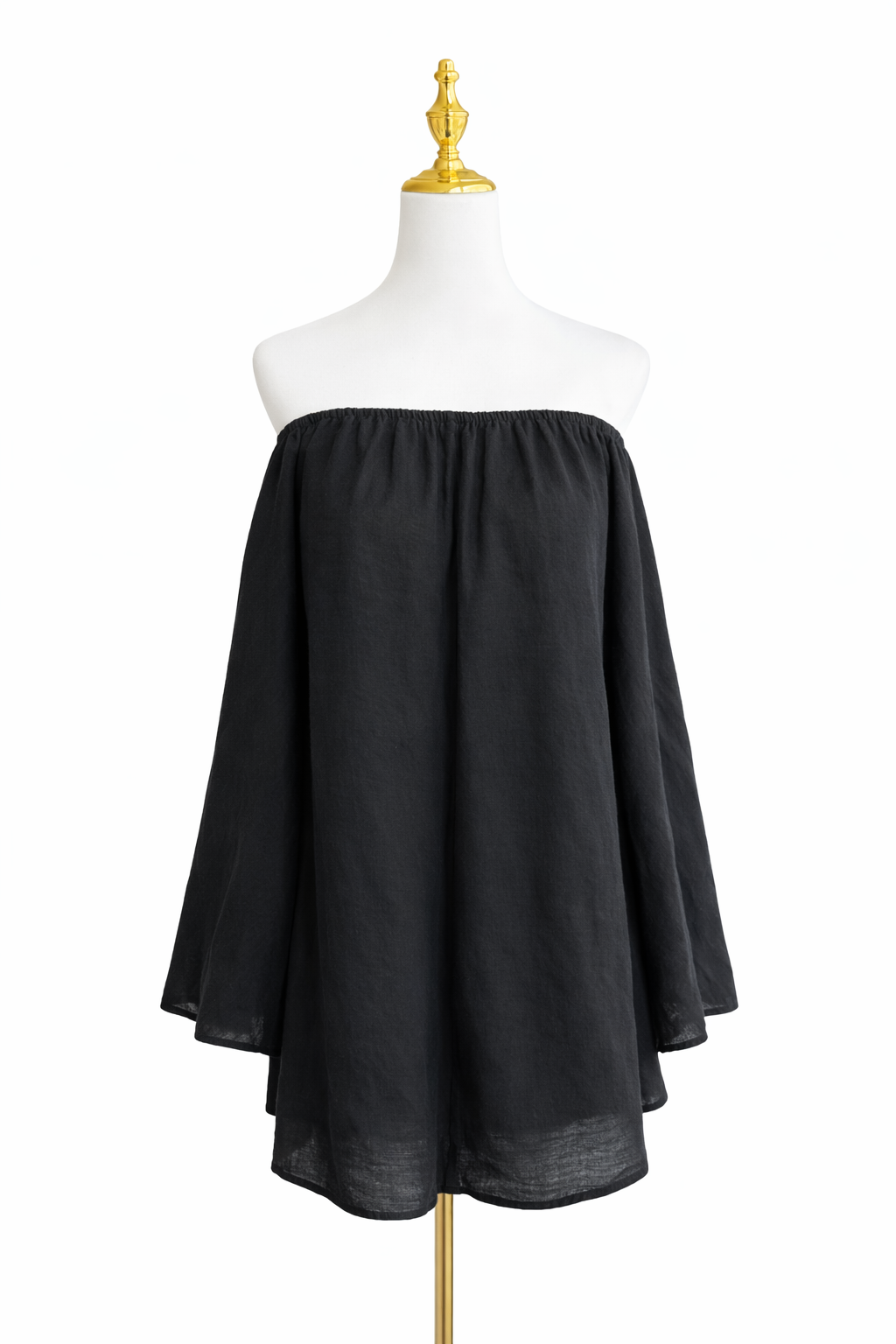Pearl & Caviar
Off-shoulder Playsuit in Cotton Linen-blend