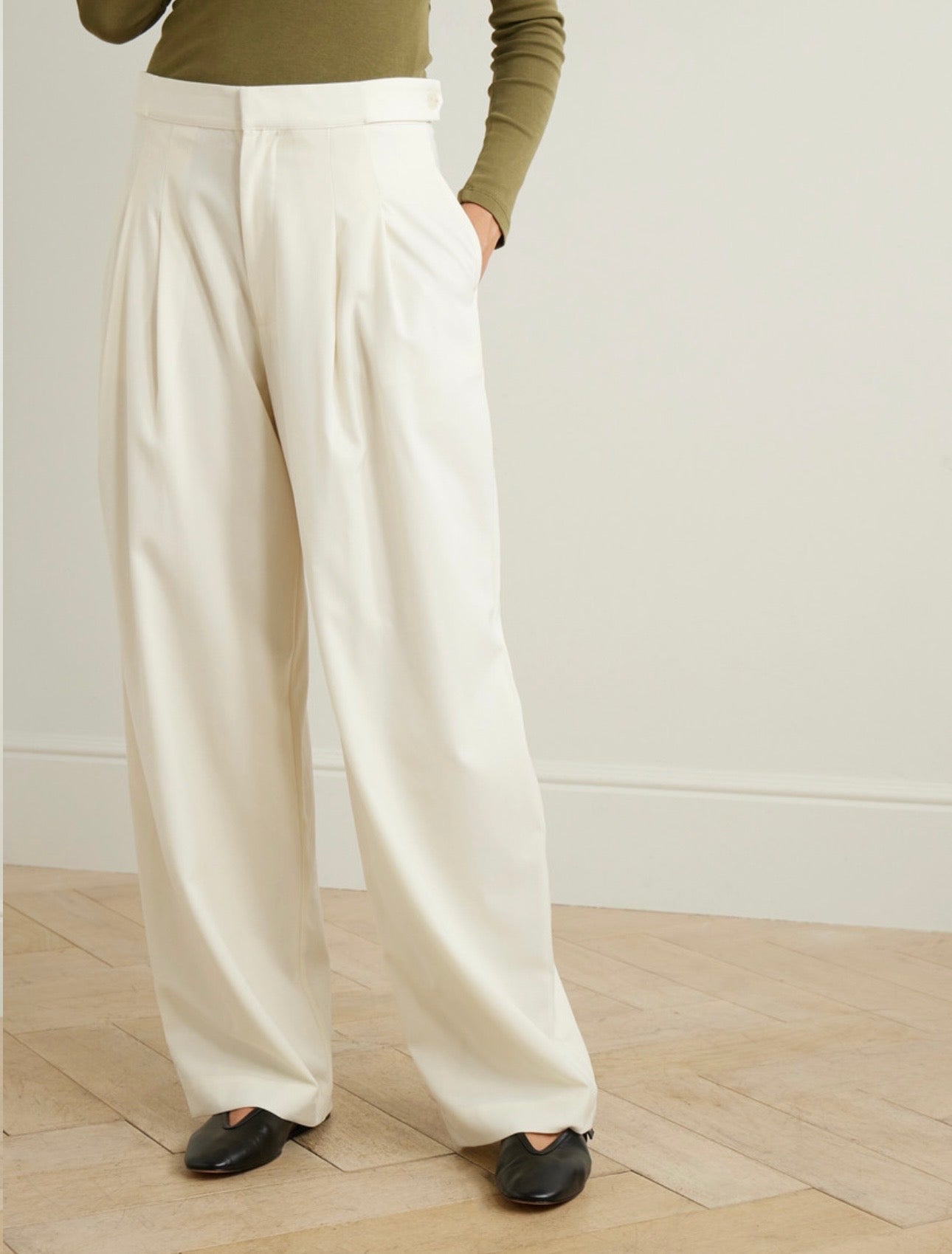 St Agni
Adjustable Wide-leg Pants in Wool Blend