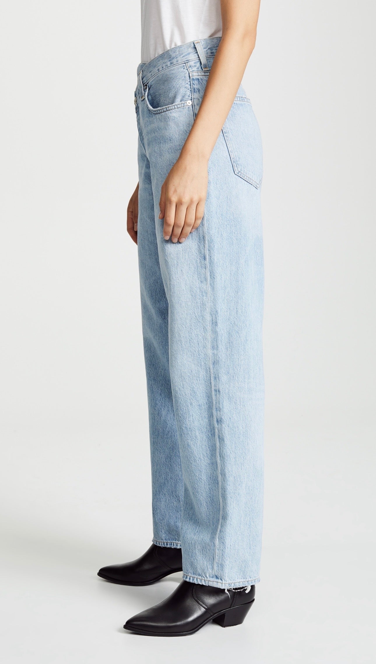 AGOLDE
Crisscross upsized Jeans