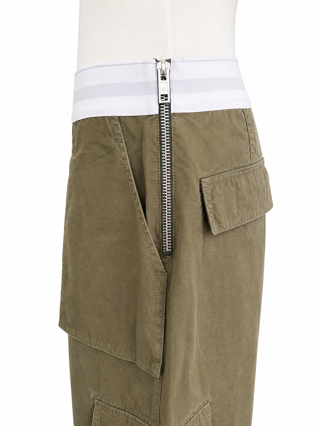 Alexander Wang
Cargo Pants in Cotton