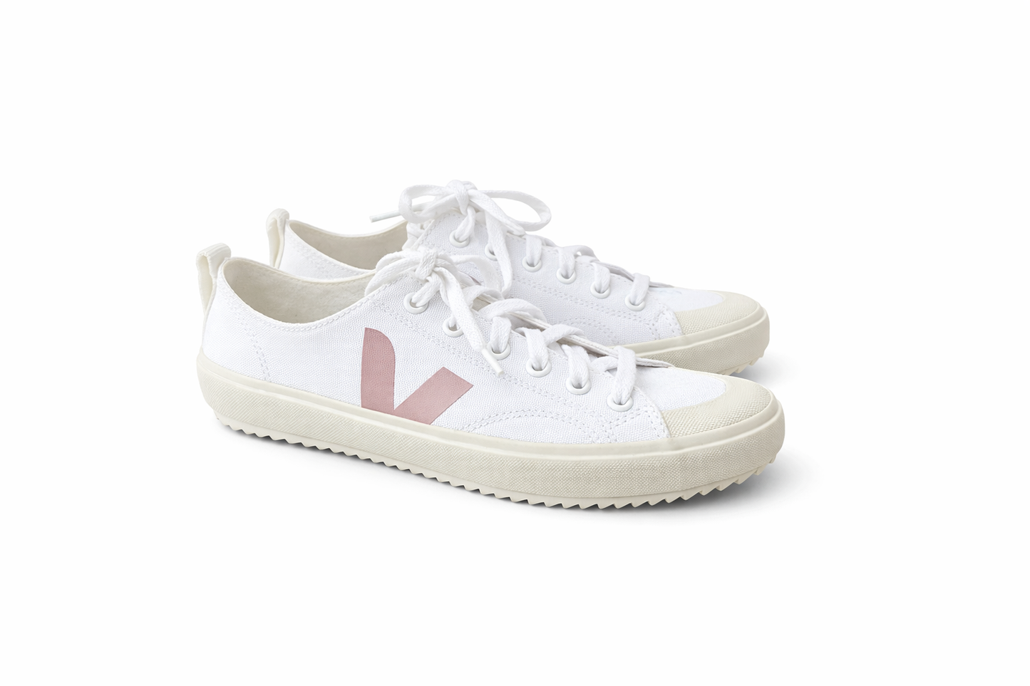 Veja Nova Canvas Sneakers