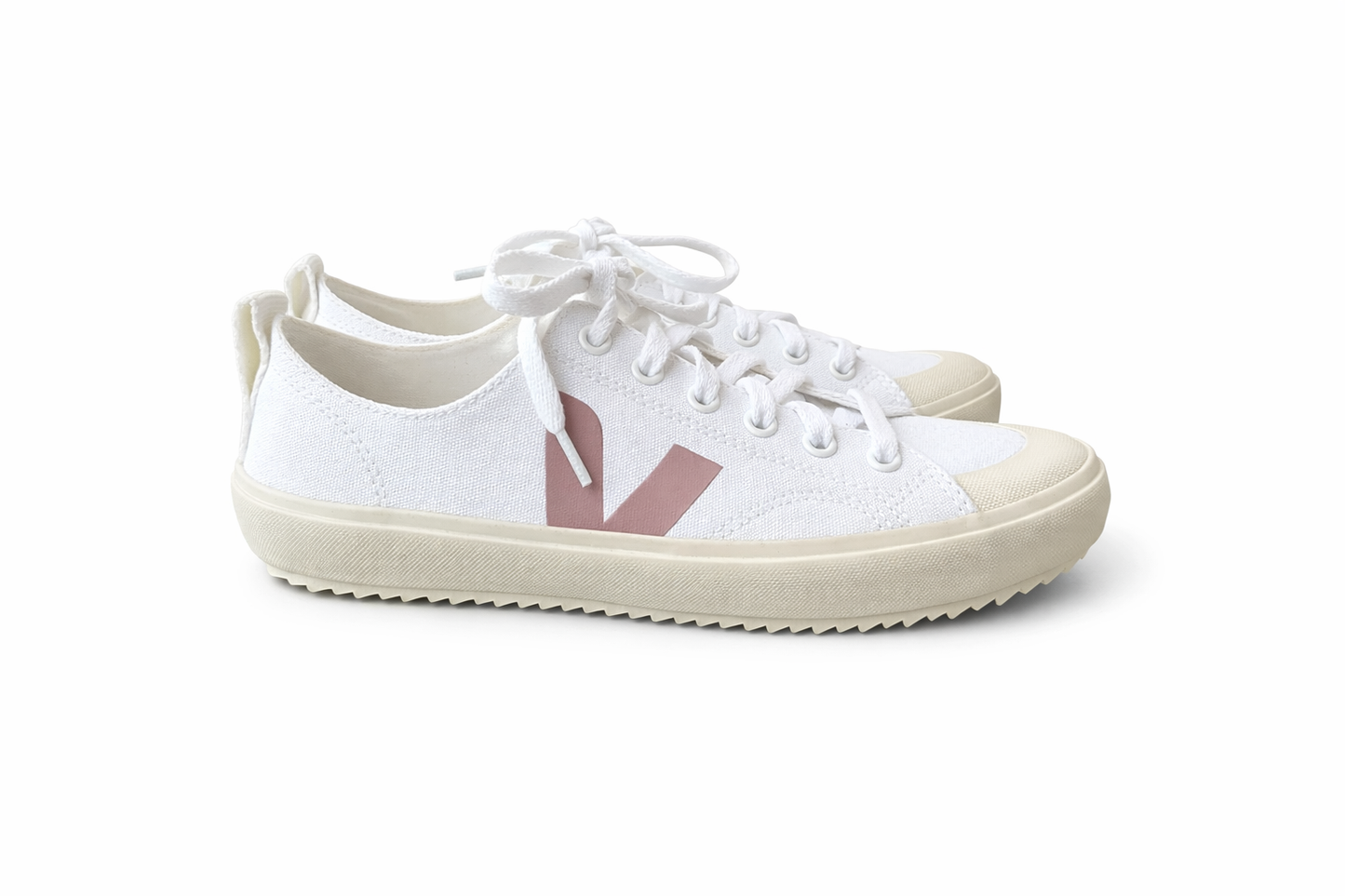 Veja Nova Canvas Sneakers