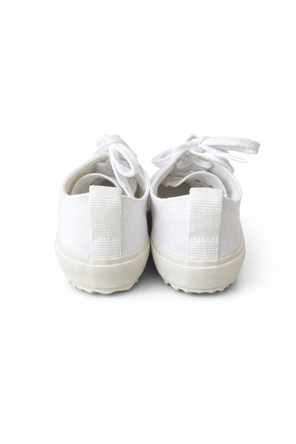 Veja Nova Canvas Sneakers