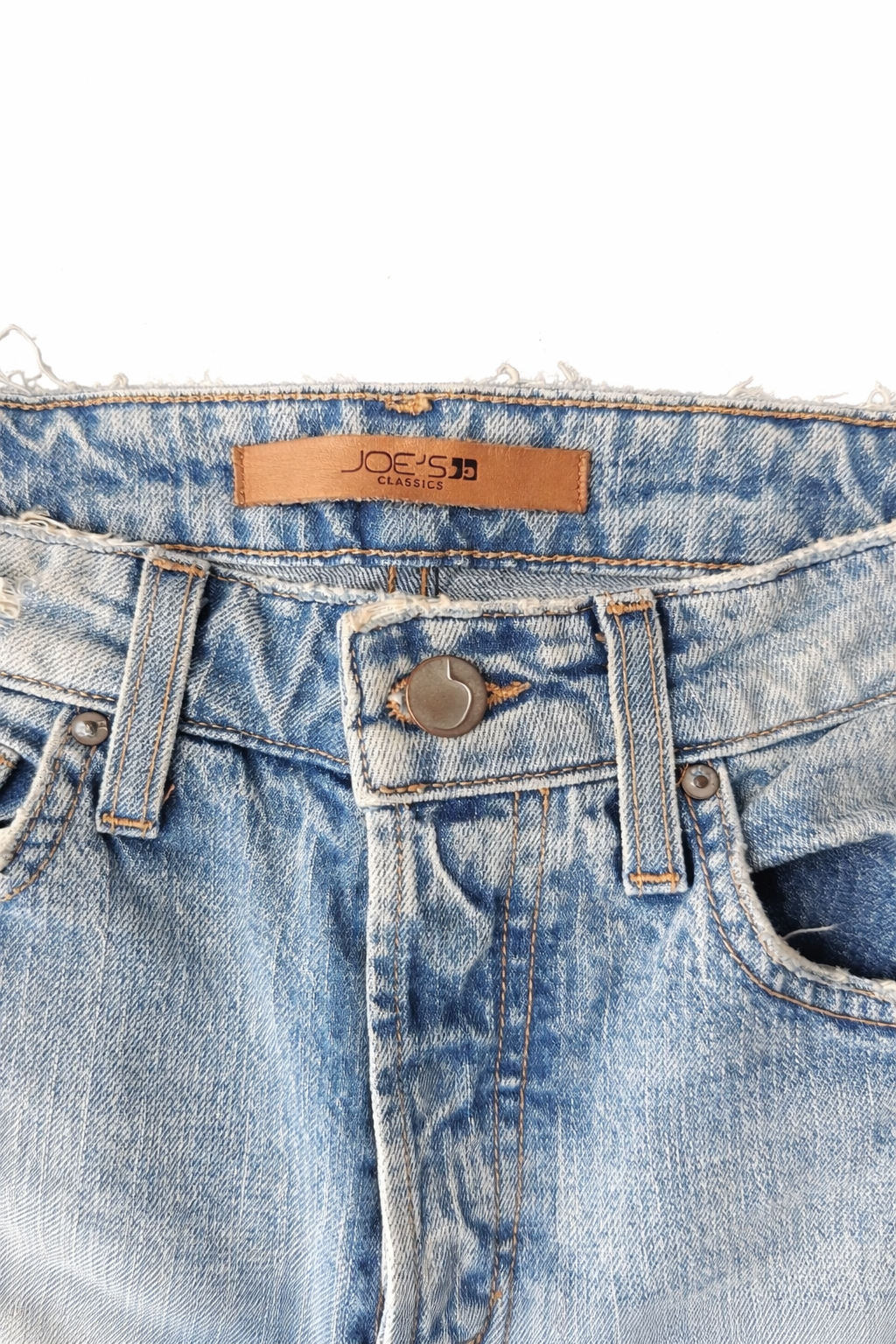 Joe's The Wyatt is a high-rise, cropped Jeans