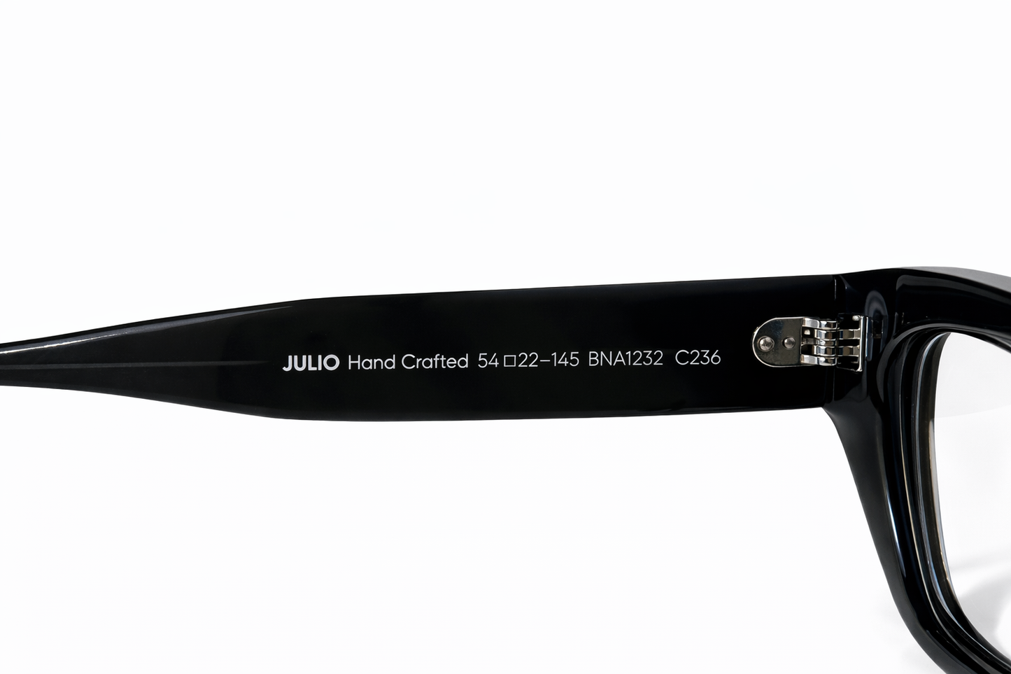 Bailey Nelson - Julio
Vintage Black Frame