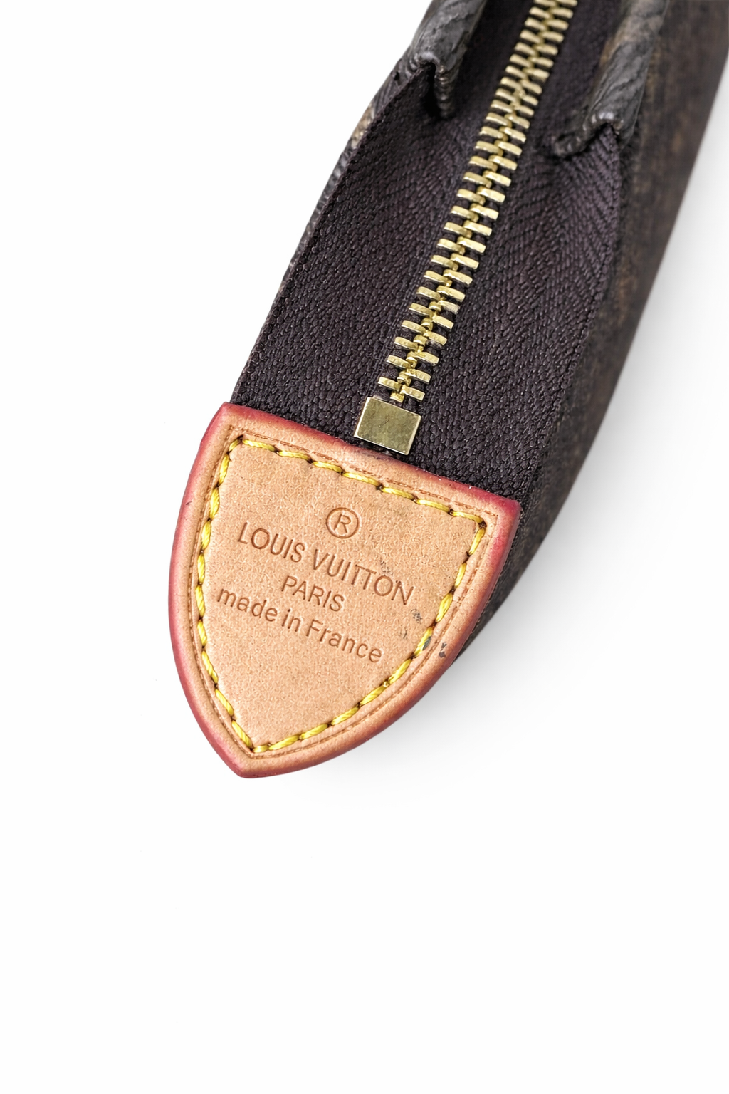 LOUIS VUITTON - Poche Toilette GM