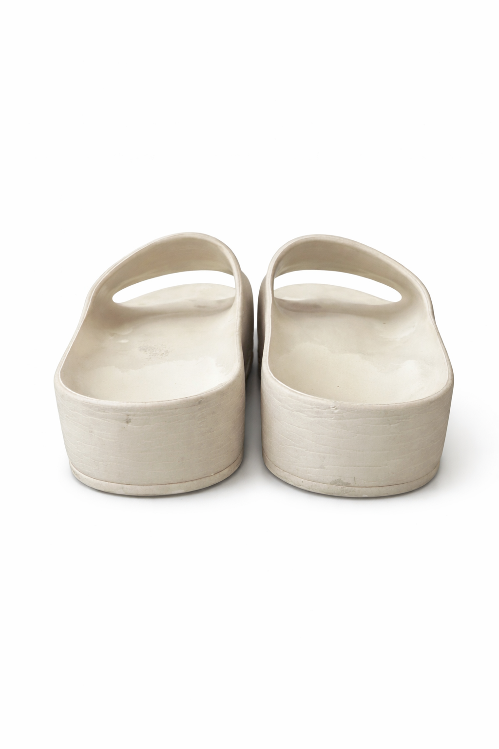 Balenciaga
Chunky Slides in Rubber