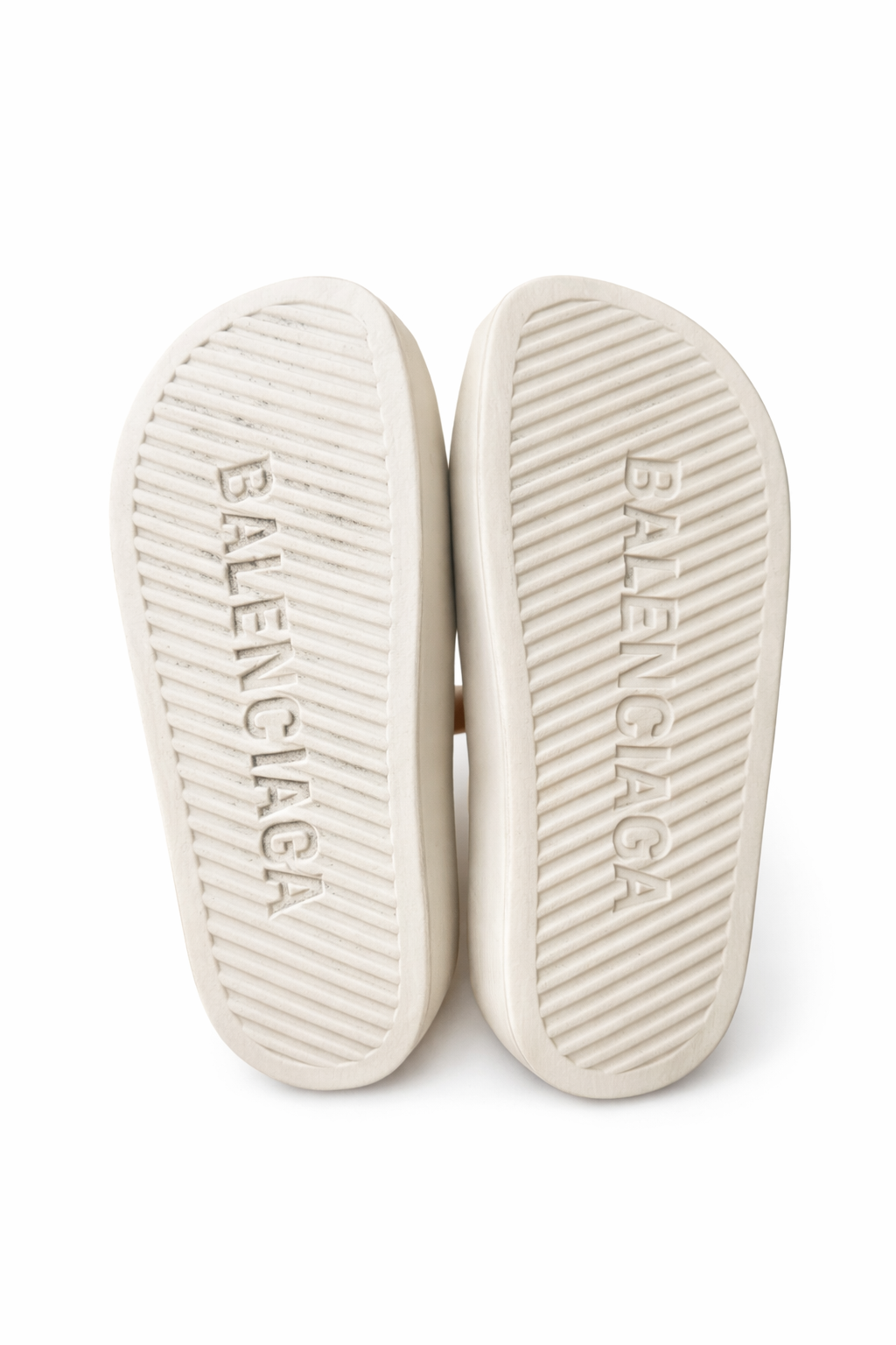 Balenciaga
Chunky Slides in Rubber